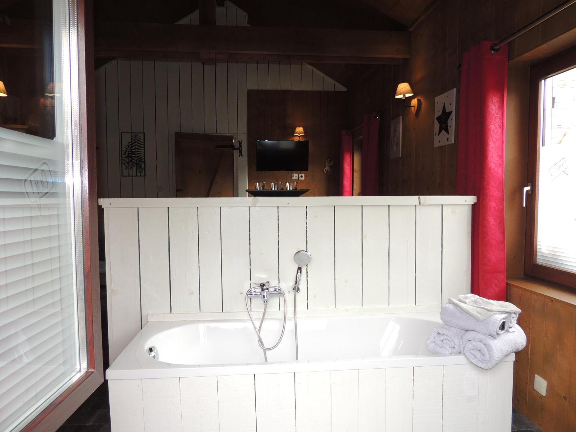 La Petite Suisse Bed & Breakfast Malmedy Ruang foto