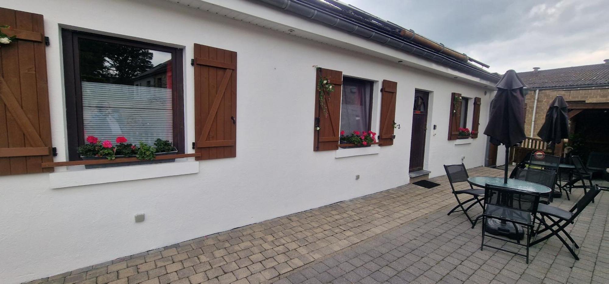 La Petite Suisse Bed & Breakfast Malmedy Bagian luar foto